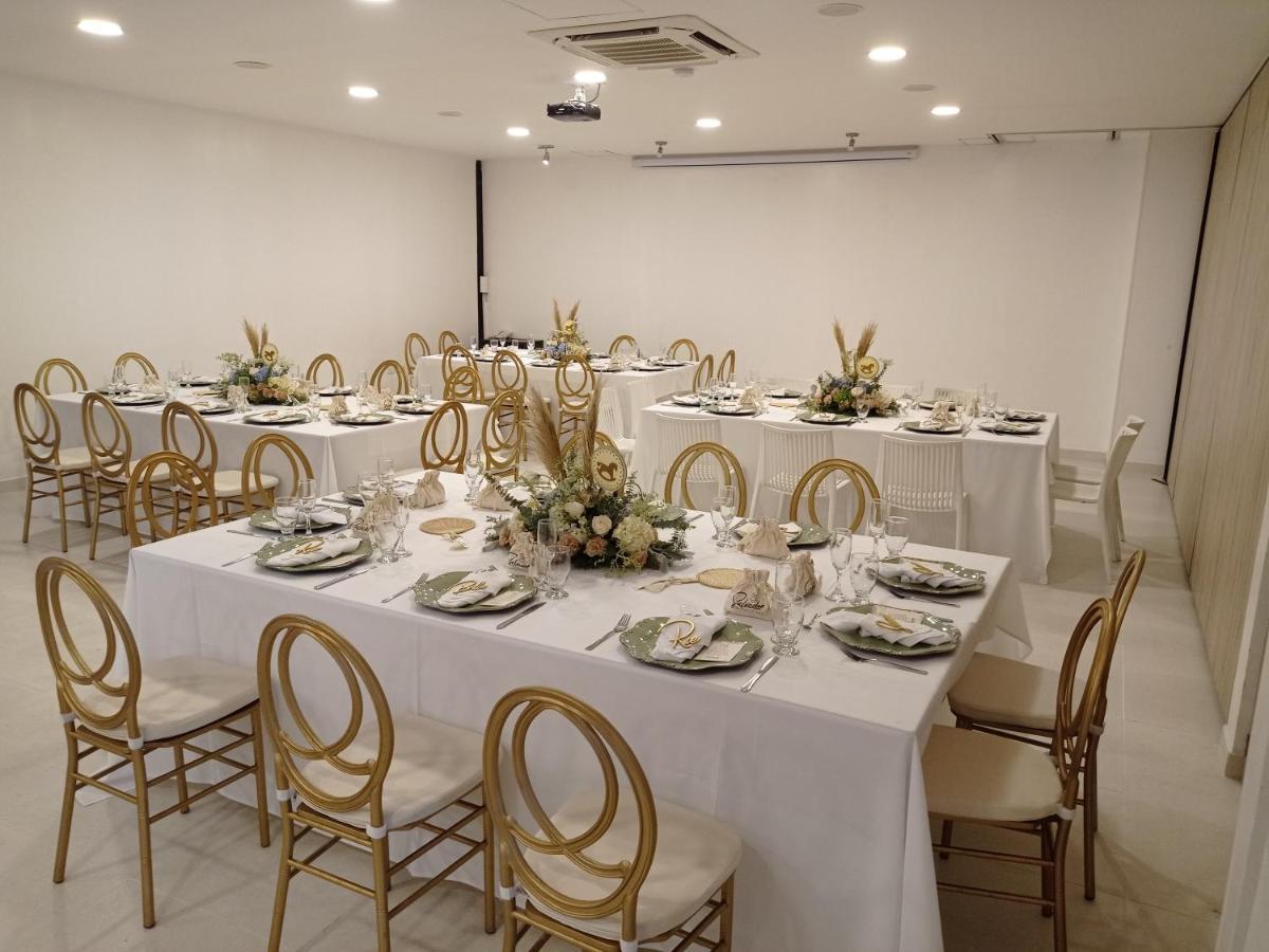 נייבה Hotel Rosales Boutique מראה חיצוני תמונה